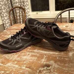 Pearl Izumi cycling shoes X-ALP SEEK VII women’s 42/us 9.5 black and purple NWOT